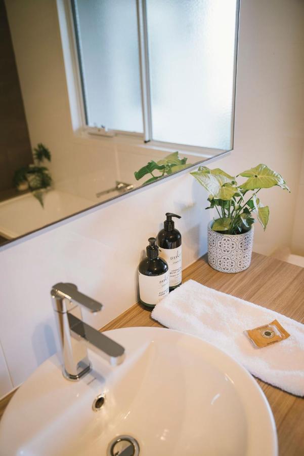 The Mains Guest House 2 Bedroom Farm Stay Corrigin エクステリア 写真
